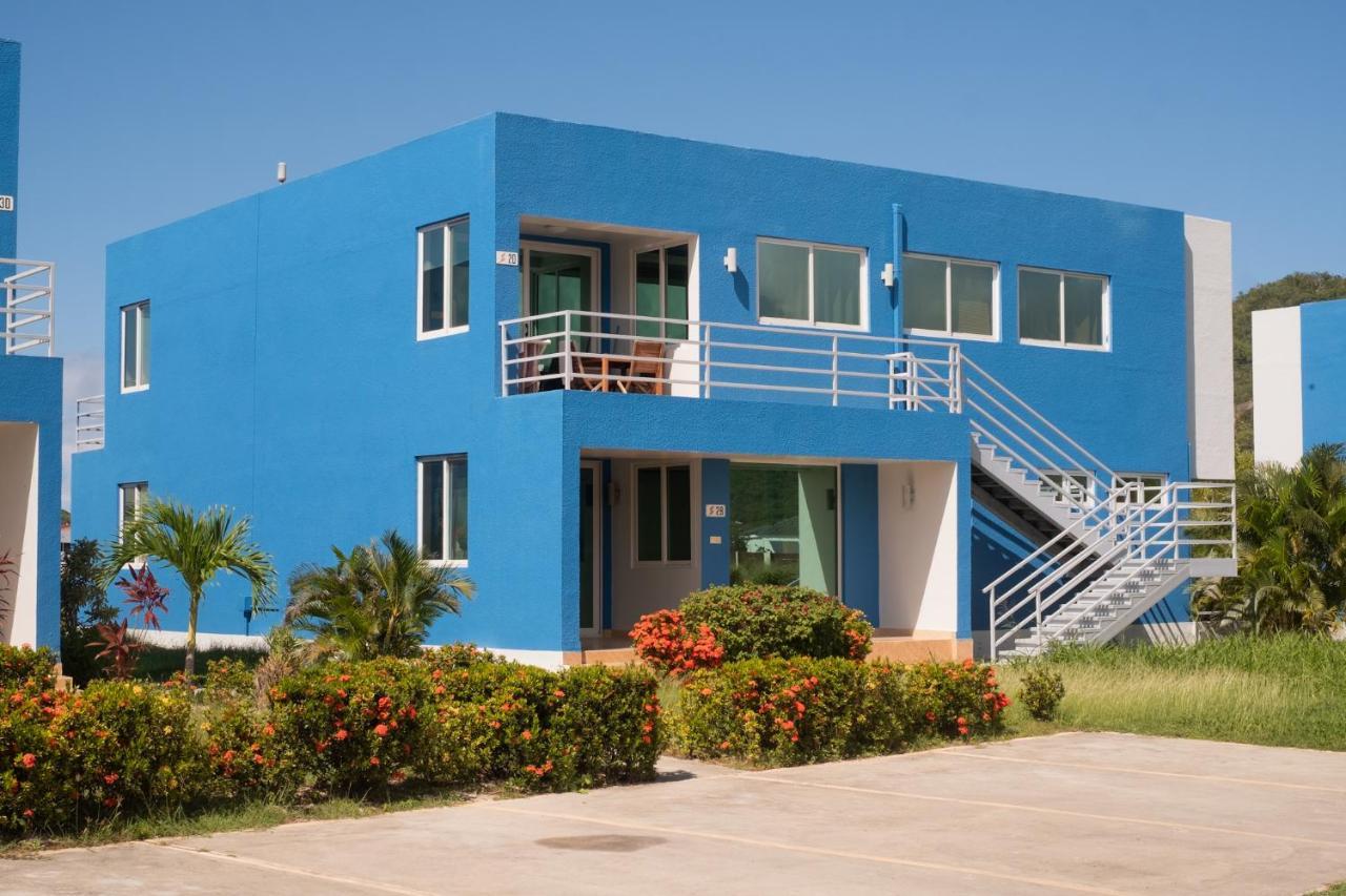 Harbour Island Residences Jolly Harbour Dış mekan fotoğraf